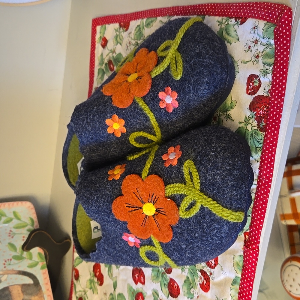 Spring Step Blue Floral Mules